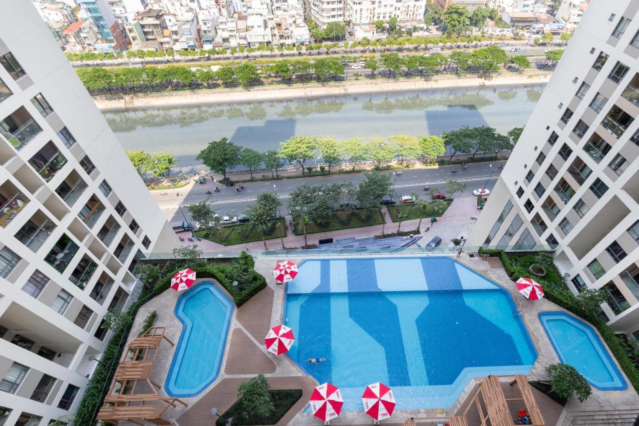 Gold View Apt4/2Bed/2Bath/Free Pool&Gym Apartman Ho Si Minh-város Kültér fotó